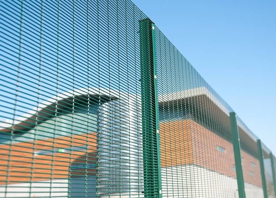 Galvanized High Security Anti-Climb Fence 358 Mesh Fencing Prison Mesh
