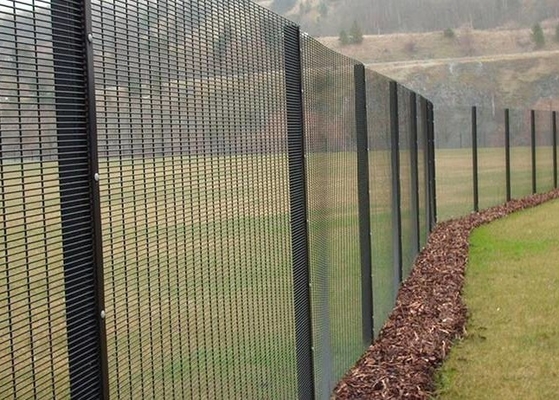 Galvanized High Security Anti-Climb Fence 358 Mesh Fencing Prison Mesh
