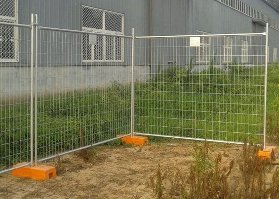 H2100mm Temporary Pedestrian Fencing , W2400mm Moveable Fence Panels