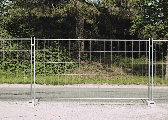 Square Top Anti Climb Steel Temporary Fencing Hot Dip Galvanized 3.5m